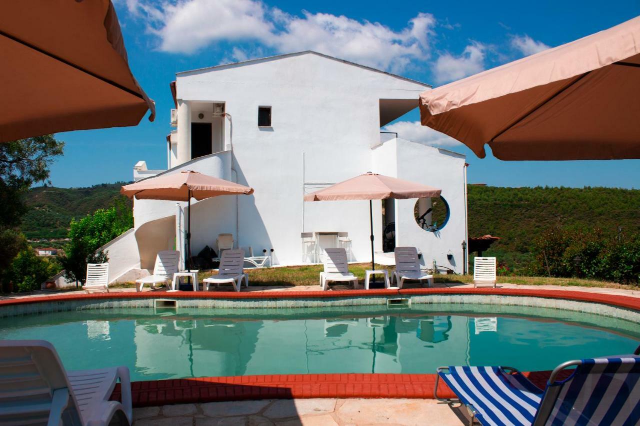 Zephyros Aparthotel Polychrono Exterior foto